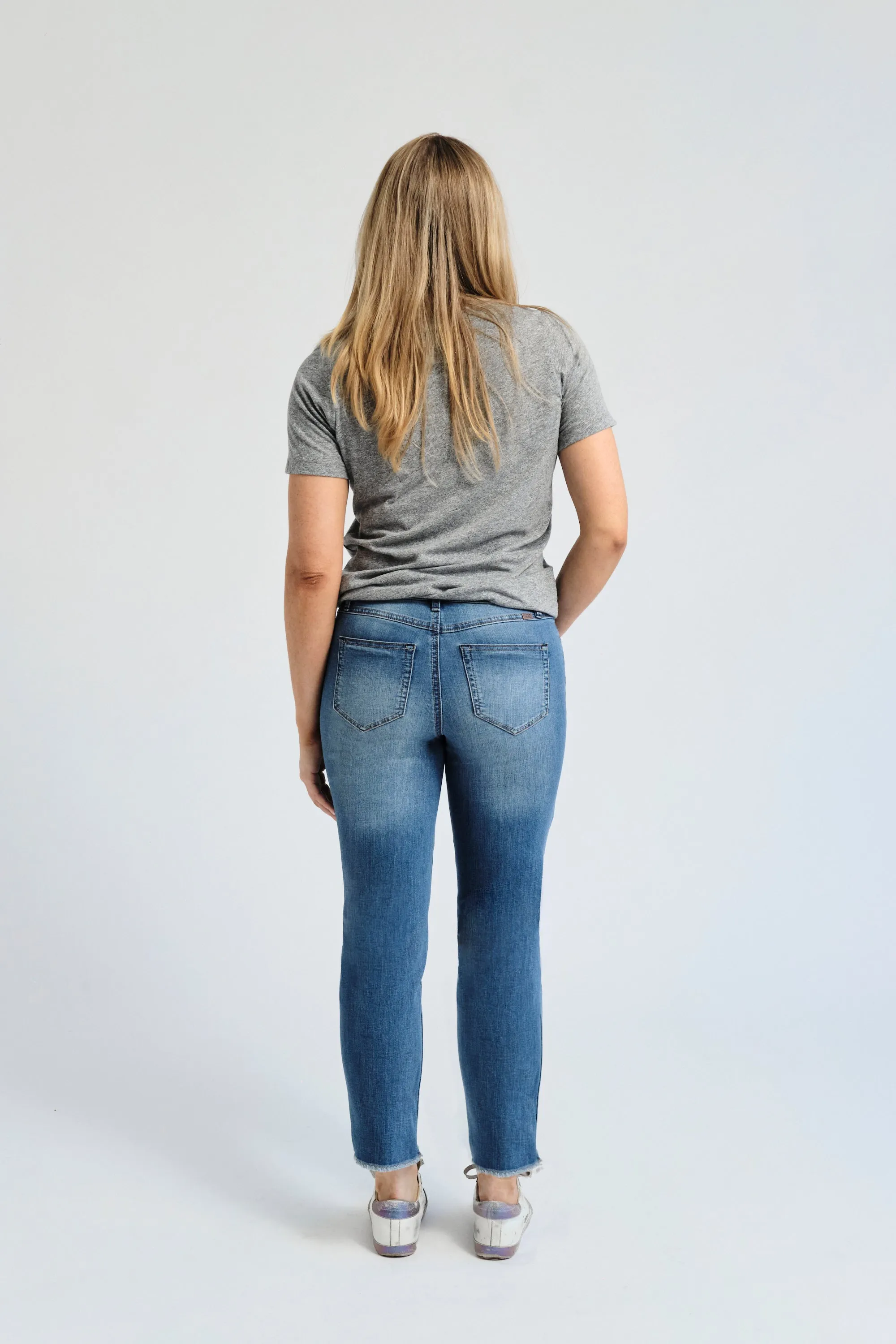 1822 Denim - Mid Rise Straight