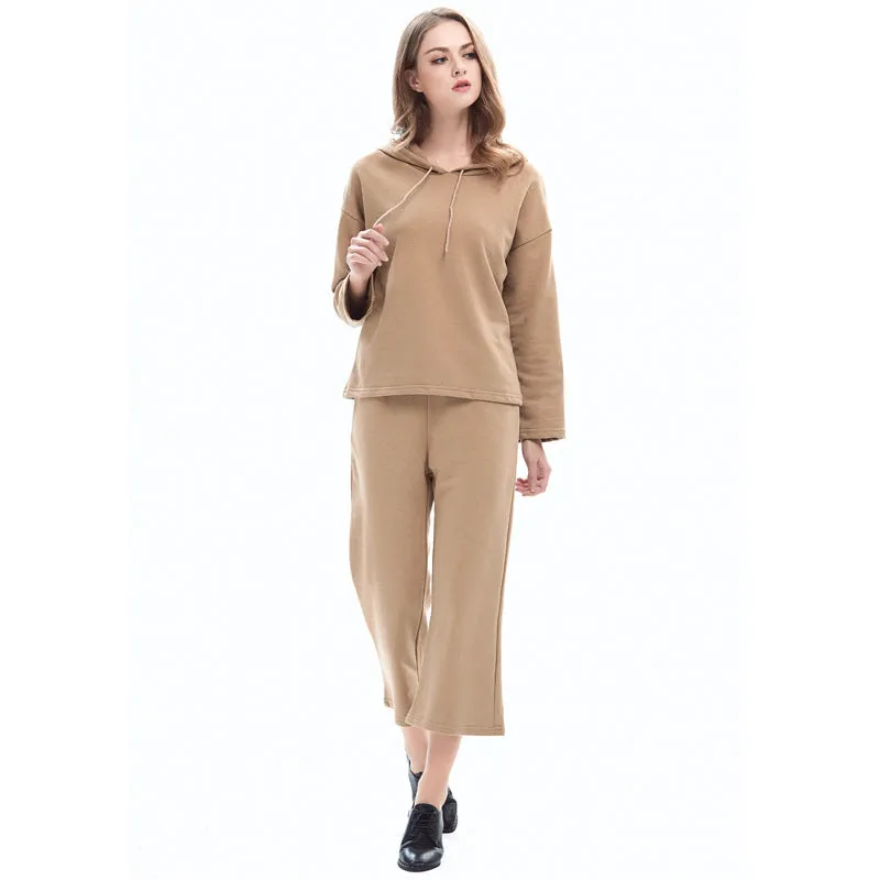 2pcs Wholesale Women Sweatsuit Sets Hoodies    Cropped Trousers