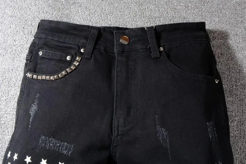 Men's Slim Fit Ripped Jeans With Rivets