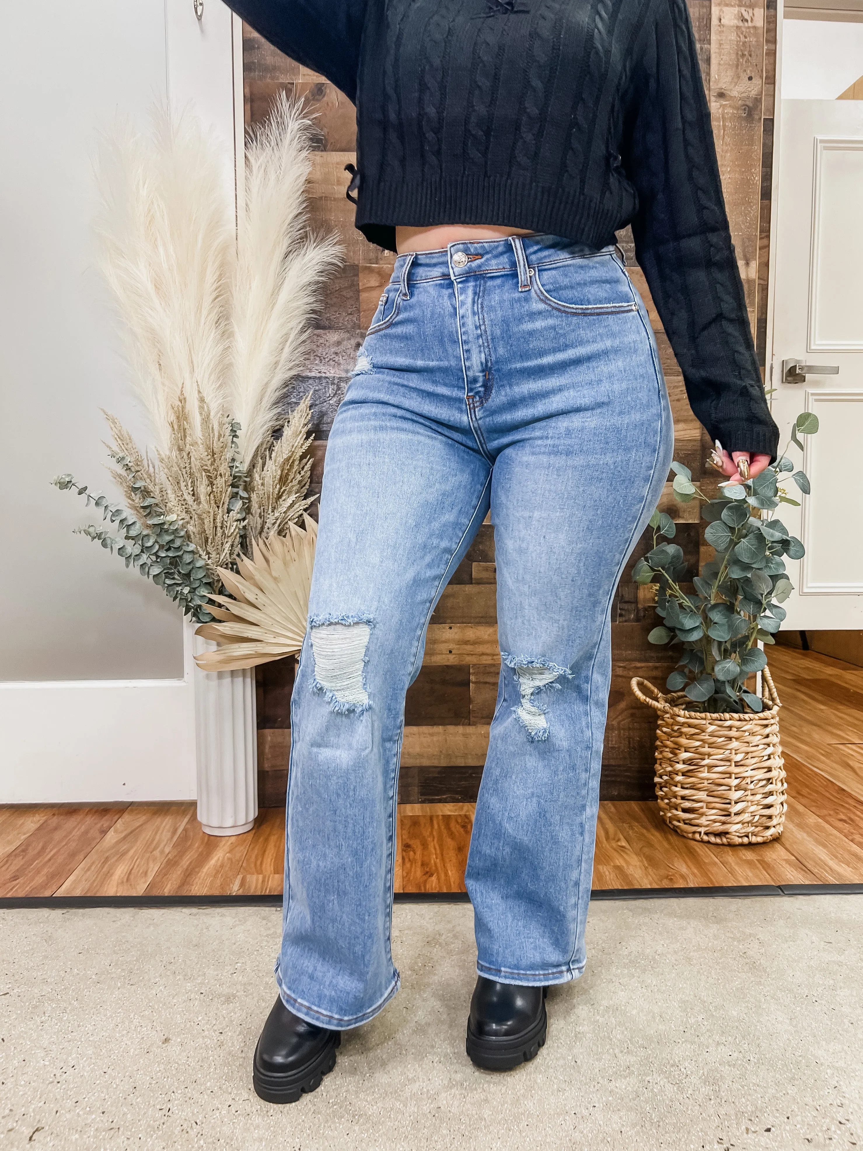 Willow Distressed High Waist Jeans